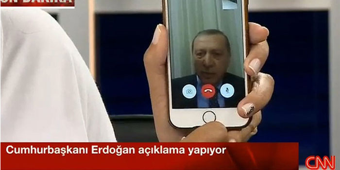 اردوغان از FaceTime برای سخنرانی در زمان کودتا استفاده کرد